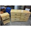 Image 1 : 6 DRAWER MAPLE DRESSER AND 1 DRAWER NIGHTSTAND