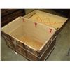 Image 2 : ANTIQUE TRUNK