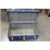 Image 3 : BLUE AND BRASS TRUNK