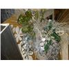 Image 3 : BOX OF HOME DECOR