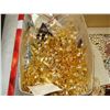 Image 3 : TRAY OF COSTUME JEWELRY