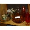 Image 1 : SHELF LOT OF ESTATE GLASSWARE ETC