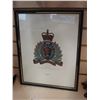 Image 1 : RCMP FRAMED COLLEGE OF ARMS PICTURE IN BLACK FRAME
