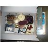 Image 2 : MISC BOX OF HOUSEHOLD ITEMS W/ GREEN METAL BOX
