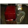 Image 1 : HAMILTON BEACH TOASTER OVEN AND KITCHEN ITEMS