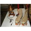Image 2 : 2 PAIRS VINTAGE ROLLER SKATES, BRASS HORSE LAMP, AND ASH TRAY