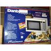 Image 1 : DANBY 1000 WATT MICROWAVE
