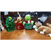 Image 1 : ANIMATED SINGING CHRISTMAS FIGURES SANTA, SNOWMEN AND RACCOONS ALL WORKING