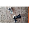 Image 2 : TRIPOD SPOTLIGHT AND CLAMP ON LIGHT