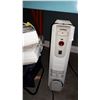 Image 2 : OIL HEATER AND 2 FANS W/ COOLER SEAT