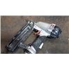 Image 2 : PORTER CABLE AIR NAILER