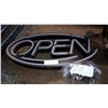 Image 1 : OPEN SIGN
