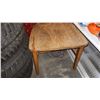 Image 2 : VINTAGE OAK CHAIR