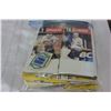 Image 2 : HOCKEY CARDS AND MAGAZINES
