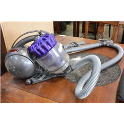 DYSON DC 37