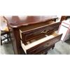 Image 3 : FRENCH PROVINCIAL 5 DRAWER CHERRY FINISH HIGHBOY