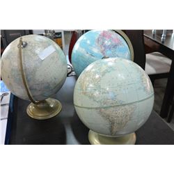 3 GLOBES