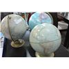 Image 1 : 3 GLOBES
