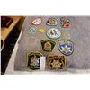 Image 2 : BLANKET W/ BADGES