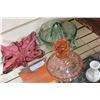 Image 2 : DEPRESSION GREEN GLASS, RUBY GLASS AND ETCHED AMBER DRESSER DISH AND MILK GLASS