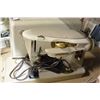 Image 2 : SINGER 500J SEWING MACHINE