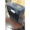 Image 2 : SQUIER CHAMP 15G GUITAR AMP