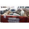 Image 1 : BOX OF SMALL TROPHYS