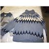 Image 2 : 2 BLUE COWICHAN SWEATERS