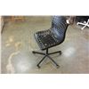 Image 2 : BLACK ROLLING OFFICE CHAIR