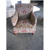 Image 1 : BOMBAY CO ARMCHAIR