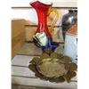 Image 2 : VASES COIN TRAY AND ART GLASS VASE