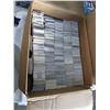 Image 2 : TRAY OF HOCKEY CARDS AND BOX OF HOCKEY CARDS