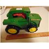 Image 2 : JOHN DEERE FLASHLIGHT TRACTOR LIGHTS AND MAKES SOUNDS