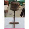 Image 1 : ROUND WOOD PLANT STAND