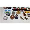 Image 2 : ARMY RELATED ITEMS, US, CANADA, GERMANY, LARGE LOT