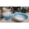 Image 2 : PITCHER, BASIN & VANITY SET