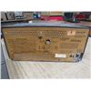 Image 3 : SYLVANIA RADIO W/CLOCK
