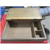 Image 5 : WOODEN ARTIST CHEST, 25X17X7, HINGED LID