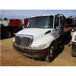 2003 INTERNATIONAL 4300 FLATBED, VIN/SN:1HTMMAAL03H571131 - S/A, IHC DIESEL ENGINE, 5 SPEED TRANS, 1