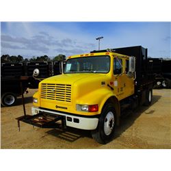 2001 INTERNATIONAL 4900 FLATBED DUMP, VIN/SN:1HTSDAAN21H387251 - S/A, CREW CAB, DT466 DIESEL ENGINE,