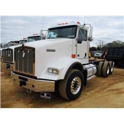 2018 KENWORTH T800 CAB & CHASSIS, VIN/SN:1NKDL40X8JJ213835 - T/A, 500 HP CUMMINS X15 ENGINE, ALLISON