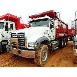 2018 MACK GU713 DUMP, VIN/SN:1M2AX07C4JM041026 - TRI-AXLE, 455 HP MACK MP8 ENGINE, ALLISON 4500 RDS 