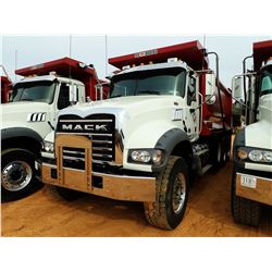 2018 MACK GU713 DUMP, VIN/SN:1M2AX07C2JM041025 - TRI-AXLE, 455 HP MACK MP8 ENGINE, ALLISON 4500 RDS 
