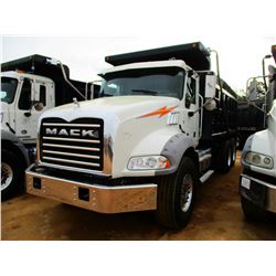 2016 MACK GU813 DUMP, VIN/SN:1M2AX13C6GM061072 - T/A, 405HP MACK MP7 ENGINE, ALLISON 4500RDS A/T, 44