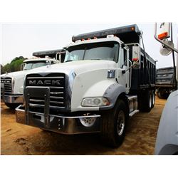 2015 MACK GY813 DUMP, VIN/SN:1M2AX13C6FM028846 - T/A, 405HP MACK MP7 ENGINE, ALLISON 4500RDS A/T, 44