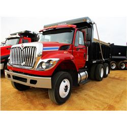 2013 INTERNATIONAL 7500 SFA DUMP, VIN/SN:1HTWPAZR3DJ310479 - T/A, 300HP MAXXFORCE 10 DIESEL ENGINE, 