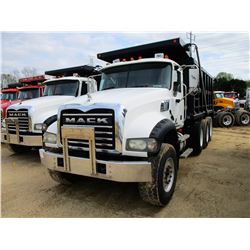 2007 MACK CTP713 DUMP, VIN/SN:1M2AT04C67M004715 - TRI-AXLE, 405 HP MACK MP7 ENGINE, MACK T310, 10 SP