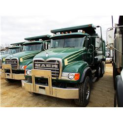 2005 MACK CV713 DUMP, VIN/SN:1M2AG11CX5M023778 - TRI-AXLE, MACK DIESEL ENGINE, 8LL TRANS, 16' HARD O