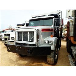 2000 FREIGHTLINER DUMP, VIN/SN:1FVX6MCB0YLF02347 - TRI-AXLE, ISM305V CUMMINS ENGINE, 9MLL TRANS, 46K