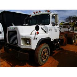 1998 MACK DM690S ROLL OFF TRUCK, VIN/SN:1M2B209C3WM021955 - T/A, MACK DIESEL ENGINE, 7 SPEED MACK TR